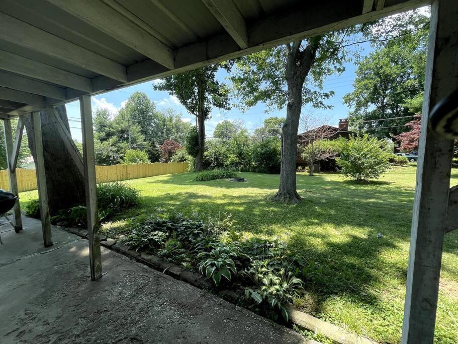 Villa The Bourbon & Horse Country Epicenter Frankfort Exterior foto