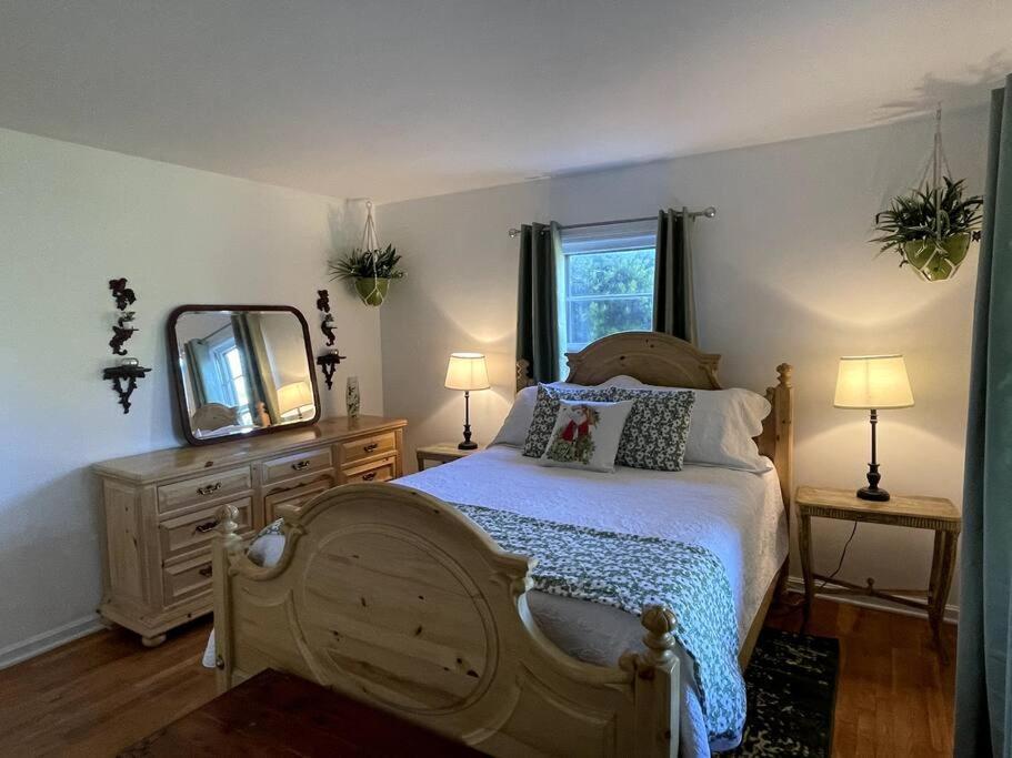 Villa The Bourbon & Horse Country Epicenter Frankfort Exterior foto